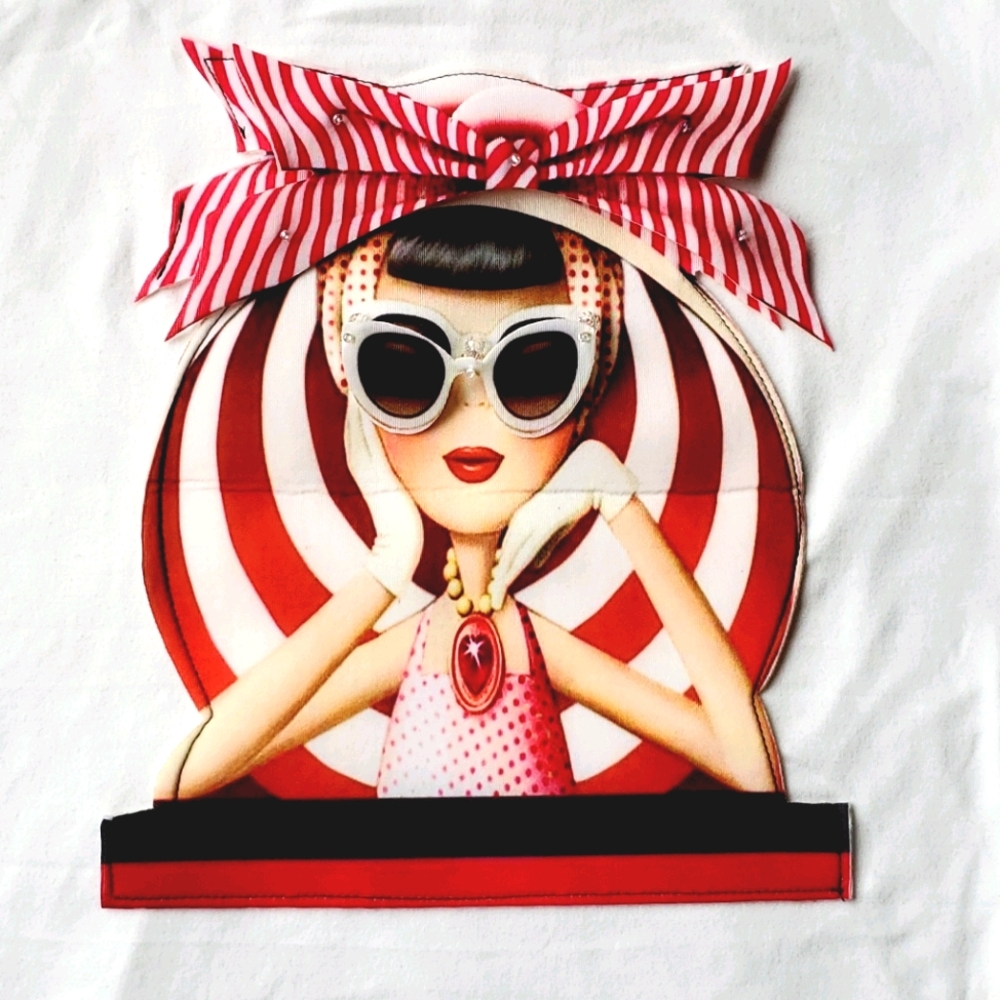 Chic Girl 3D embellishments unique •NWOT-Med. - Picture 2 of 9